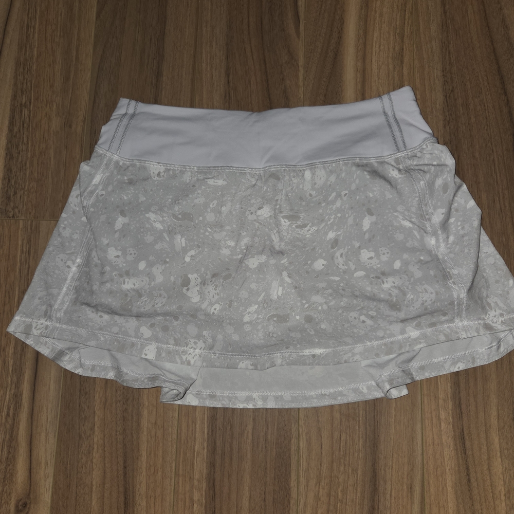 Light Gray Athletic Skort with Subtle Pattern
